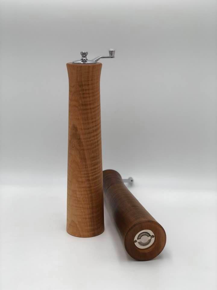 12-inch Salt and Pepper Grinder Set, 2024 Curly Maple